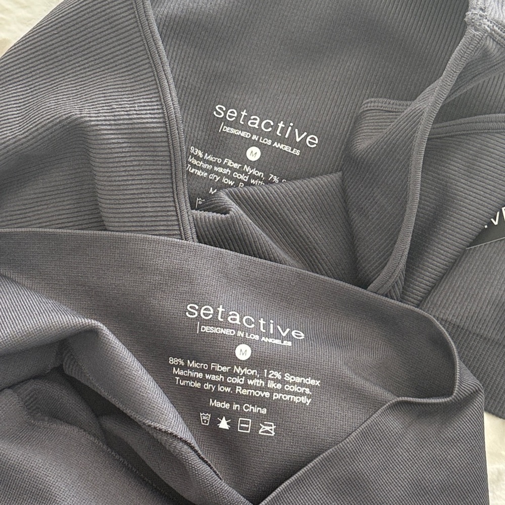 SET Active Charcoal Sports Bra and Leggings - Picture 3 of 3